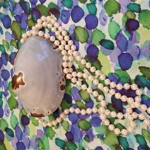 Vintage pearl necklace